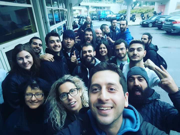 Τι είναι αυτό που μας ενώνει….